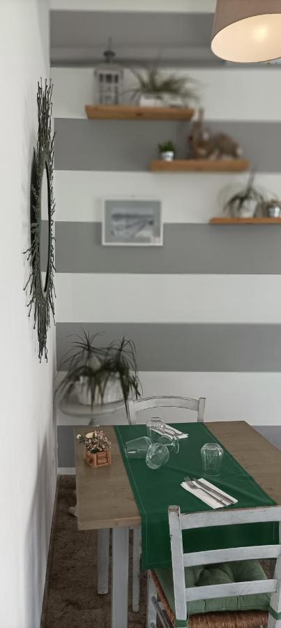 Апартаменты La Casina Di Ale Марина-ди-Каррара Экстерьер фото
